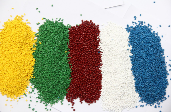 根據(jù)著色特性或有機化學特性使用色素炭黑