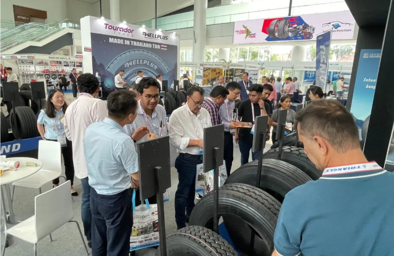 棗礦橡膠公司一直重視中南美市場(chǎng)的發(fā)展，并依靠持續(xù)的技術(shù)創(chuàng)新、豐富的產(chǎn)品組合和多元的市場(chǎng)支持，為中南美市場(chǎng)提供高性能產(chǎn)品和專業(yè)服務(wù)。他們努力確保在激烈的競爭環(huán)境下，為廣大合作伙伴始終提供差異化的競爭優(yōu)勢(shì)。