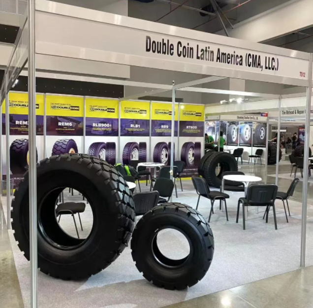 備受矚目的巴拿馬輪胎國際展會LATIN TYRE EXPO于6月14日至16日盛大開幕。展會匯聚了來自墨西哥、中美洲、南美洲和加勒比地區(qū)的500多家國際參展商，包括經(jīng)銷商、輪胎制造商、輪胎服務(wù)與維修公司、翻新企業(yè)、車輪制造商、汽車零部件企業(yè)、汽車服務(wù)企業(yè)以及工具和設(shè)備供應(yīng)商。
