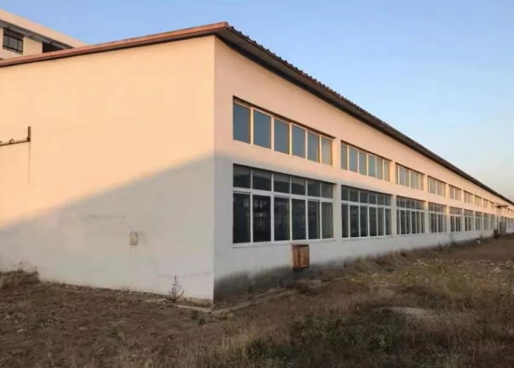 遼寧省分公司華融資產(chǎn)管理股份有限公司近日發(fā)布一則公告，宣布將于7月26日舉行一場(chǎng)公開拍賣活動(dòng)。拍賣標(biāo)的為遼寧萬(wàn)來(lái)輪胎有限公司以物抵債的資產(chǎn)。