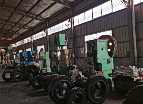 路仕達的機器設備將于7月26日拍賣