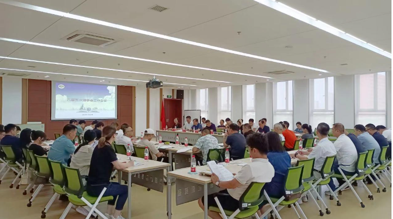 寧波涂裝協(xié)會六屆五次理事會于7月22日下午在寧波召開。