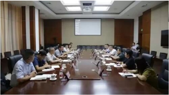 新疆考察團(tuán)蒞臨山東廣饒縣，共謀橡膠輪胎產(chǎn)業(yè)發(fā)展