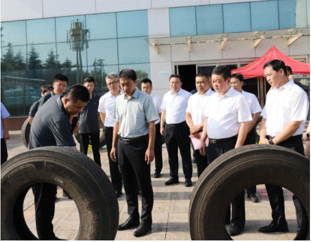 八億橡膠公司的品牌月活動啟動儀式為公司未來的發(fā)展奠定了堅實基礎，強調(diào)了品牌建設在企業(yè)高質(zhì)量發(fā)展中的重要性。