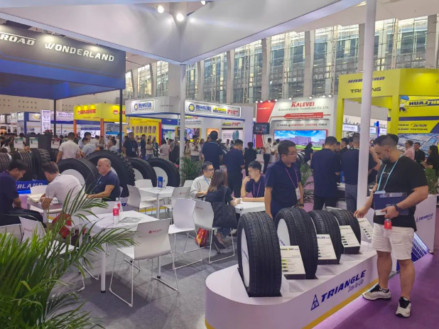 本屆廣交會(huì)的成功舉辦充分彰顯了中國(guó)企業(yè)在國(guó)際合作和競(jìng)爭(zhēng)中的信心和實(shí)力。未來，三角輪胎表示將繼續(xù)努力開發(fā)創(chuàng)新、環(huán)保的產(chǎn)品和數(shù)字化解決方案，以滿足全球客戶的需求，為其提供更加卓越的產(chǎn)品和服務(wù)。