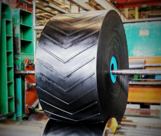 在未來的發(fā)展中，億和輸送帶公司表示將以這一輪的榮譽(yù)為契機(jī)，繼續(xù)保持對產(chǎn)品質(zhì)量的高標(biāo)準(zhǔn)要求，不斷加大科技研發(fā)力度，進(jìn)一步提升產(chǎn)品品牌的影響力，為廣大客戶提供更優(yōu)質(zhì)的產(chǎn)品質(zhì)量和服務(wù)，全力向行業(yè)一流企業(yè)沖刺。