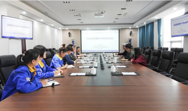 輪學盟秘書長盧蕩一行到華盛橡膠調(diào)研走訪