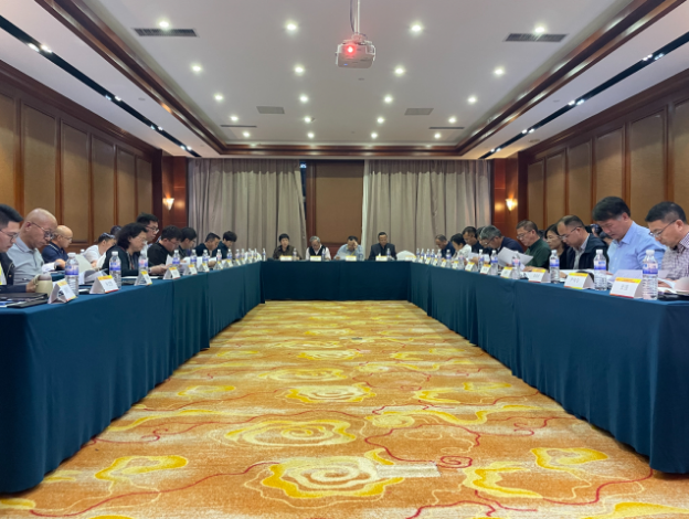 中國(guó)合成橡膠工業(yè)協(xié)會(huì)第八屆九次理事會(huì)順利召開