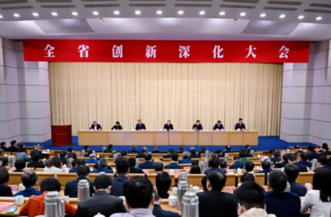 浙江雙箭橡膠股份有限公司的“工業(yè)物料低滾阻輸送材料制備關鍵技術及綠色智能輸送系統(tǒng)”項目榮獲2022年度浙江省科學技術進步三等獎，成為橡膠工業(yè)領域唯一獲獎的企業(yè)。