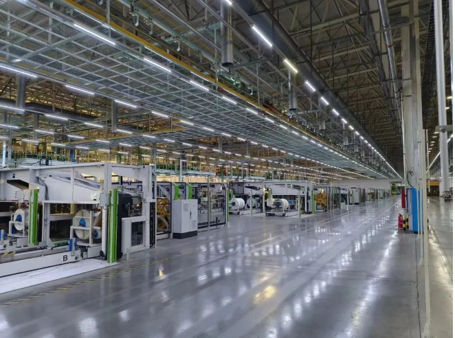 三角輪胎一直以來都將綠色發(fā)展置于重要位置，積極推動建設(shè)科學(xué)規(guī)范的管理體系，并實施了多項綠色供應(yīng)鏈管理工作目標和計劃。